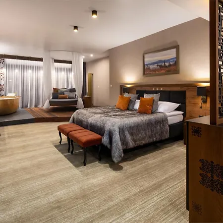 Zloty Gron & Lägenhetshotell