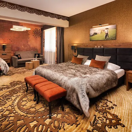 Zloty Gron & 4*