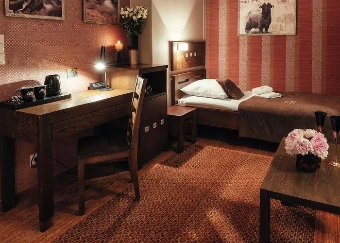 Aparthotel Zloty Gron & 4*