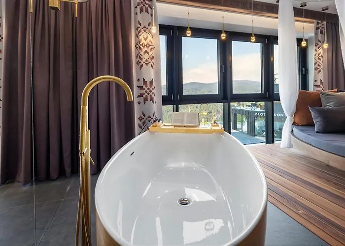 Zloty Gron & 4* Istebna