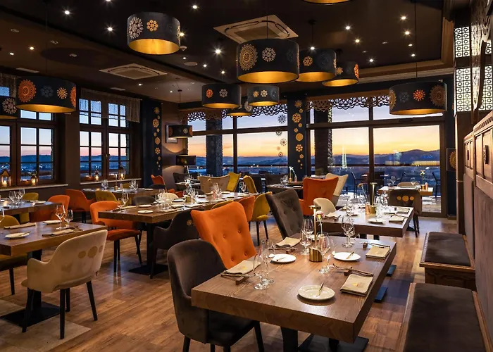 Aparthotel Zloty Gron & 4*